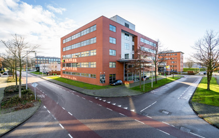 Amsterdam-Paasheuvelweg-Nederlands-Vastgoed-SynVest 2